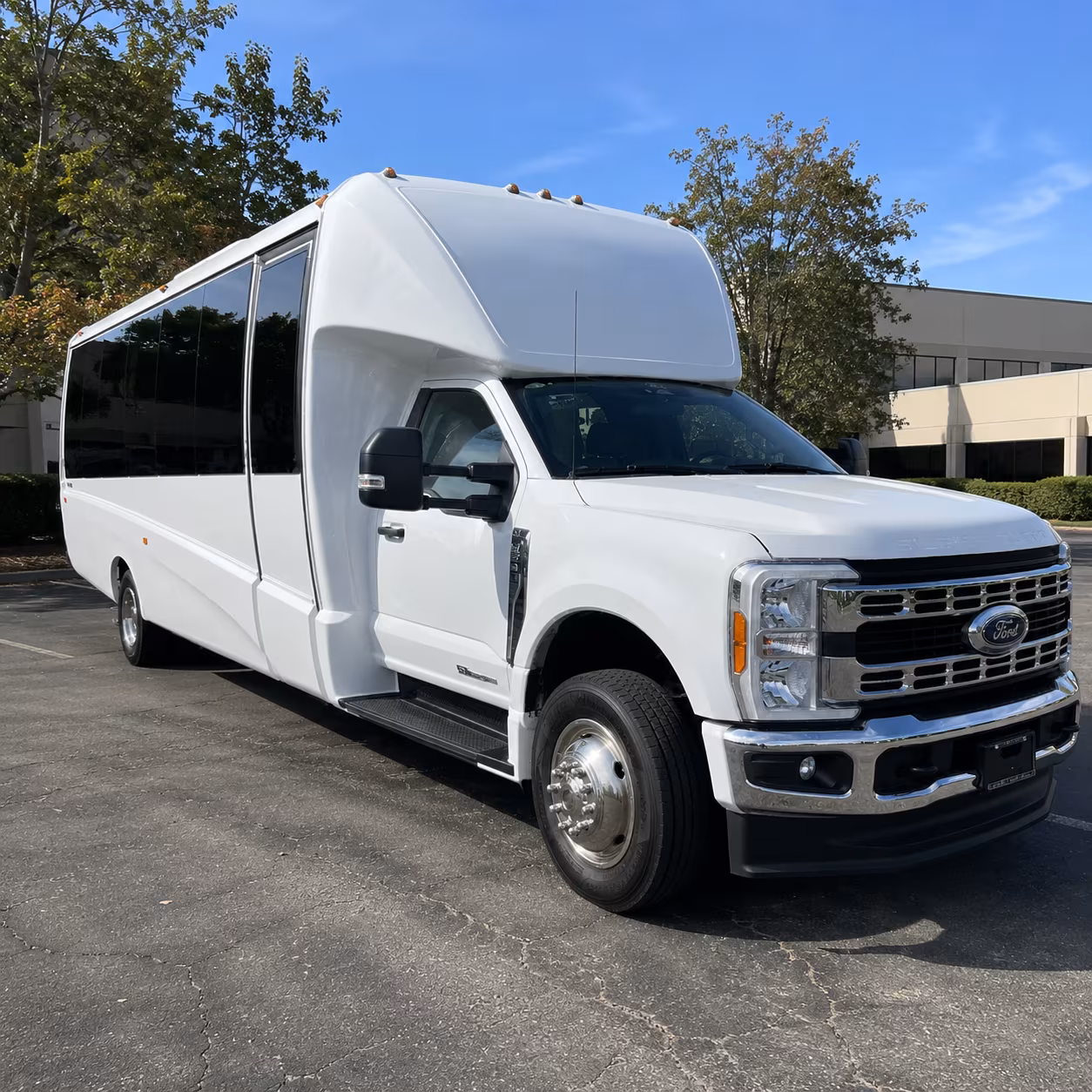 Las Vegas Airport Shuttle & Transportation party bus exterior